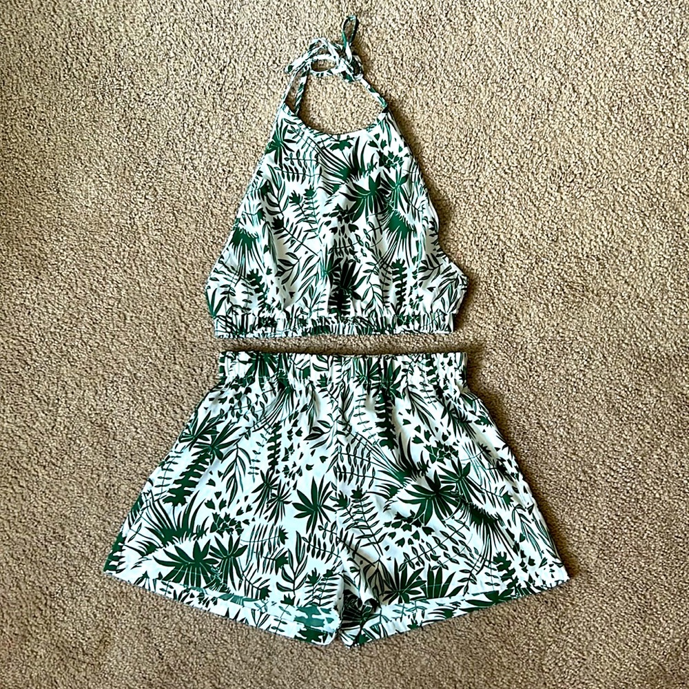 Beach set- white & green palm leaf halter top/shorts
